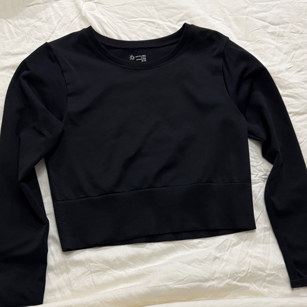 Aerie long sleeved semi crop top
